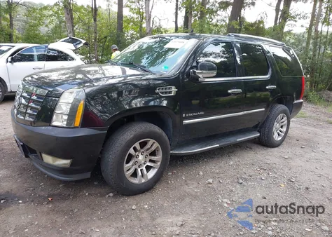 2008 Cadillac Escalade Standard from USA, damaged, VIN 1GYFK63828R206219